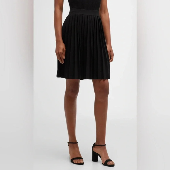CO Dresses & Skirts - Nwt! Co Pleated Knit black Skirt
Small